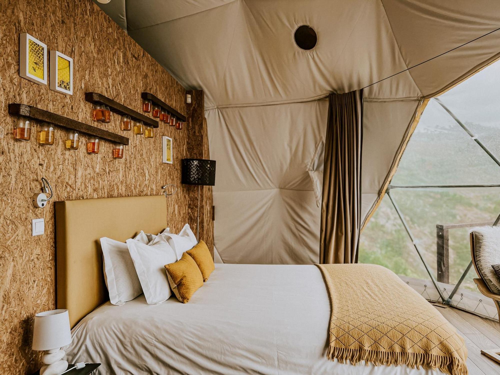 Natura Glamping Alcongosta Exterior photo